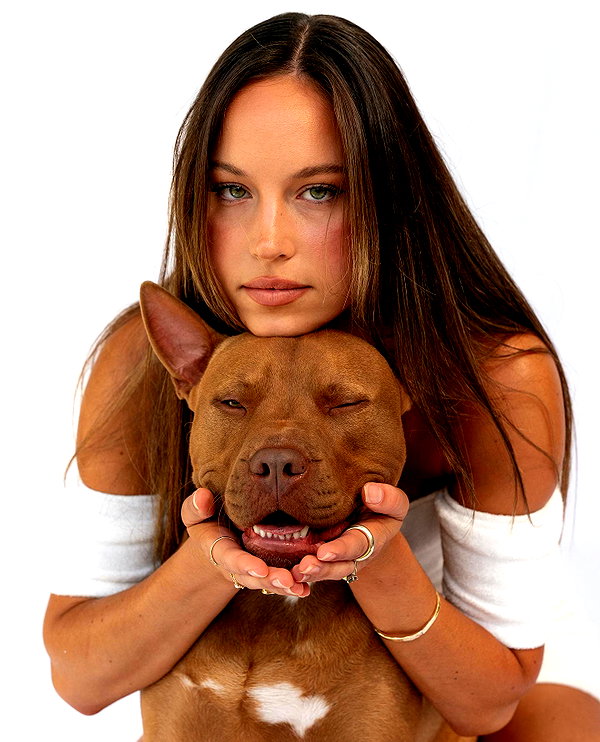 olivia.mathers instagram image archive image