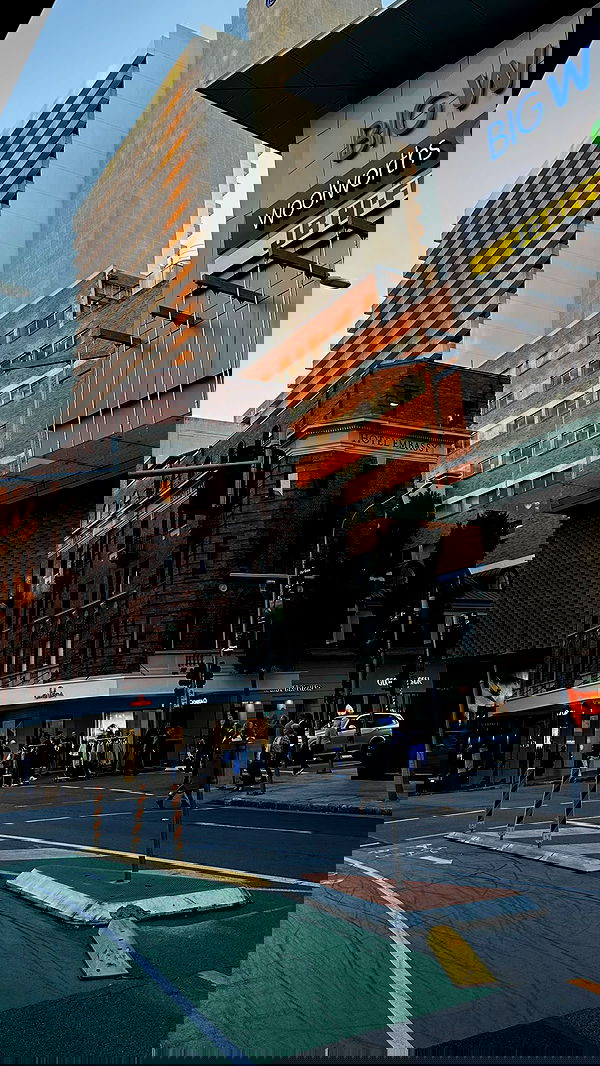 giangg._ giangg._ archive image