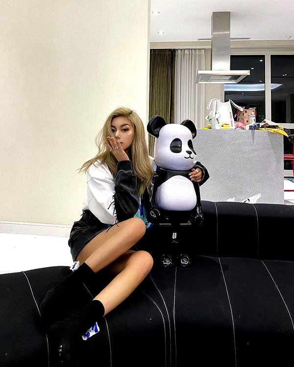 kelseydopegal instagram image archive image