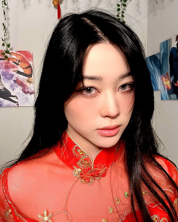 emily.ghoul instagram image archive image