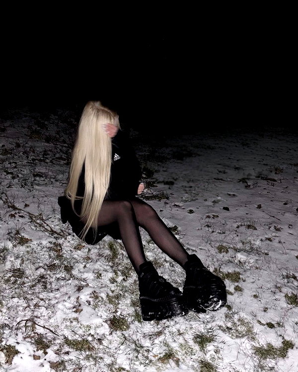 Archived image from @ssarnvd on Instagram