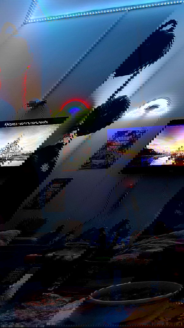 shanidahan7 image ~ Altpins