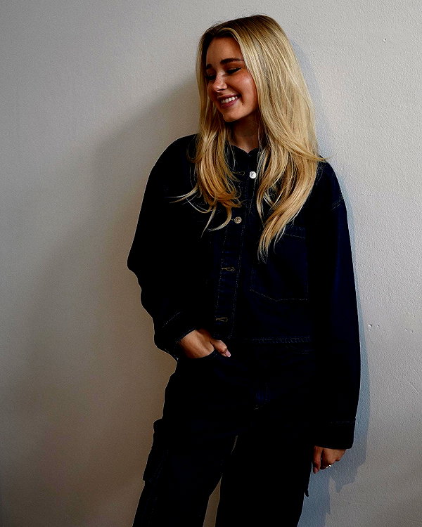lilih instagram image archive image