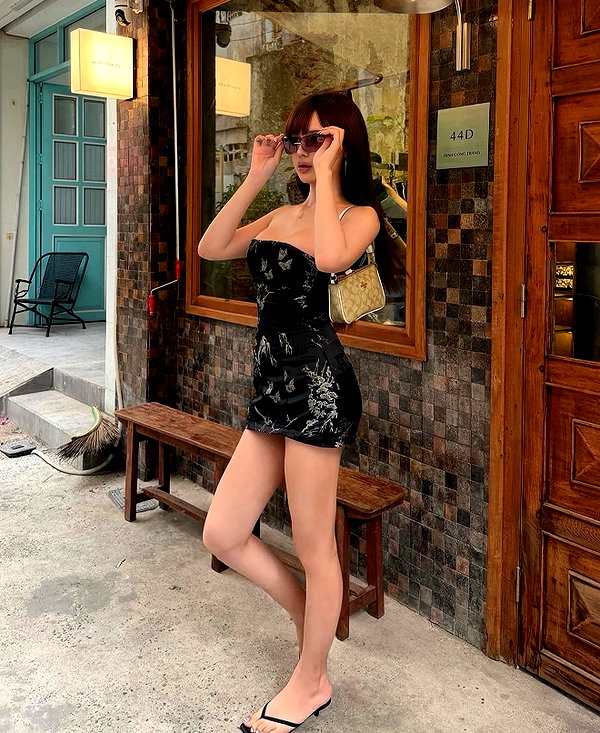lyhythuedoxinh instagram image archive image