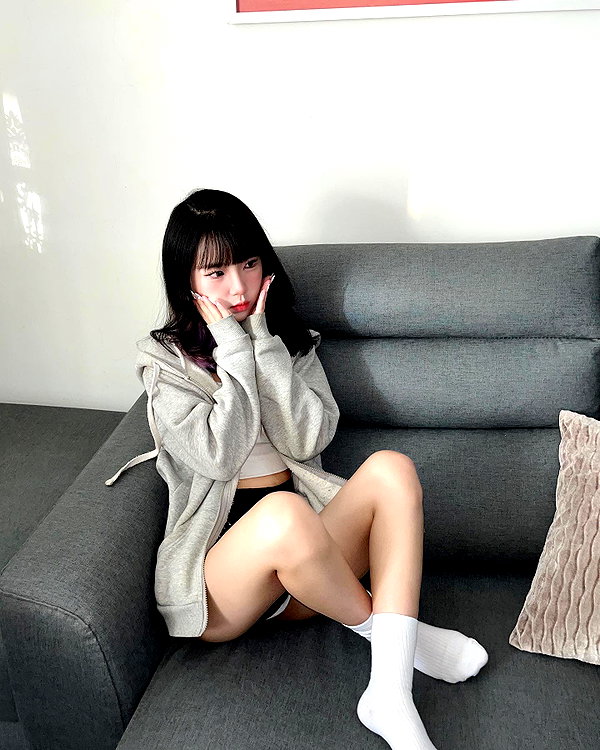 52._.0921 instagram image archive image