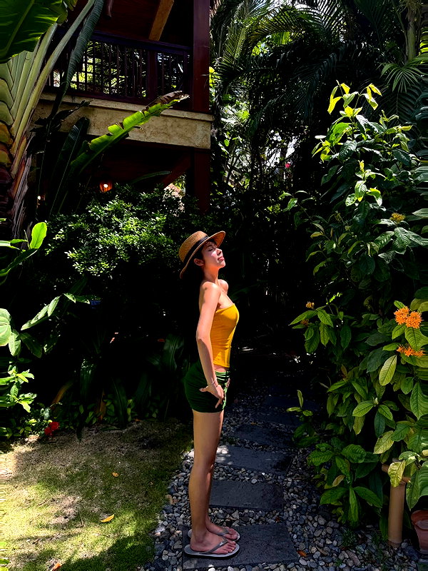 lyhythuedoxinh instagram image archive image