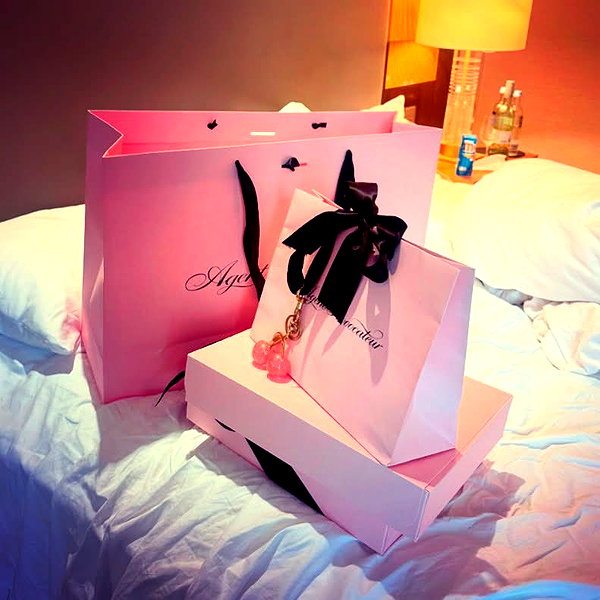 leni.bahr instagram image archive image
