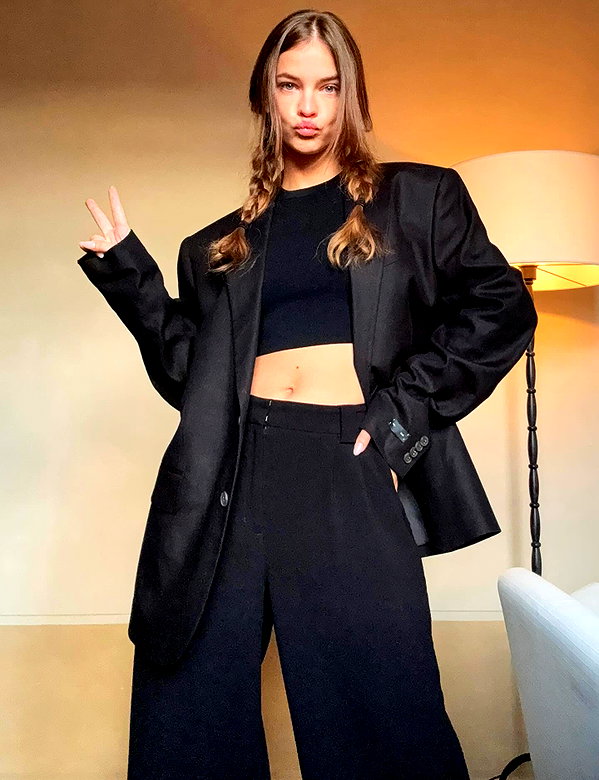 realbarbarapalvin instagram image archive image