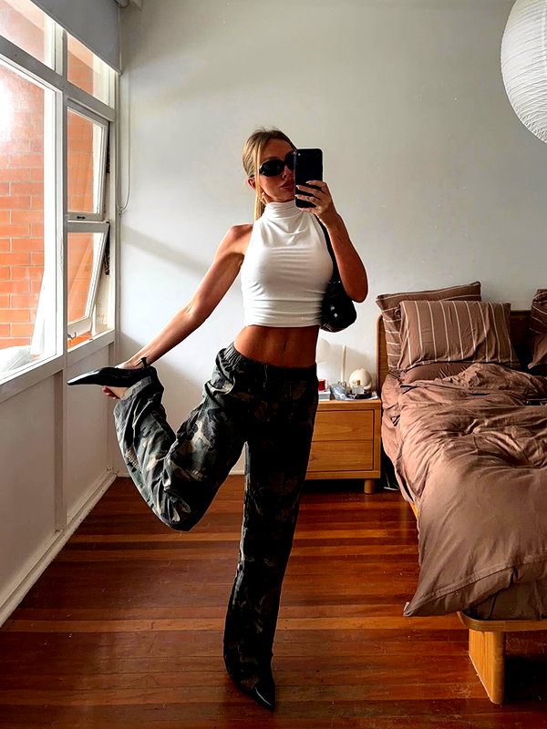 Archived image from @edenharper on Instagram