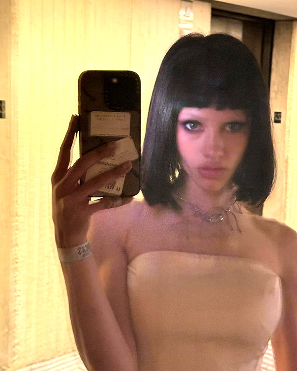 leonanaomii instagram image archive image