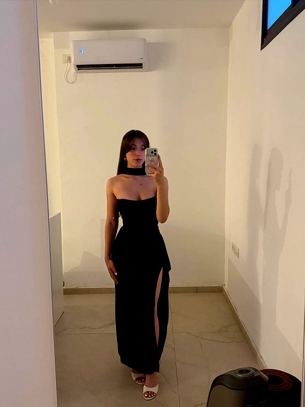 lia_ey99 instagram image archive image