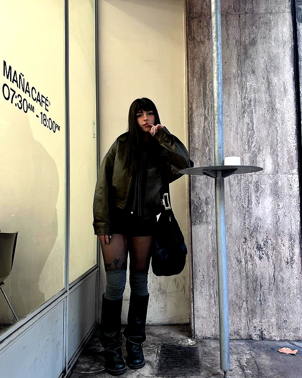 connie.01j instagram image archive image