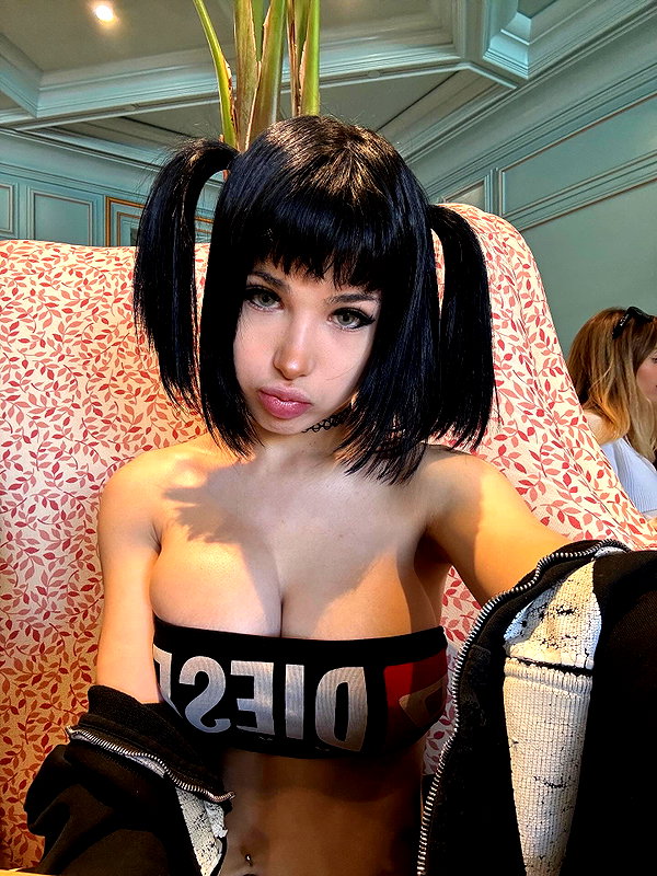 nicoleponyxo instagram image archive image