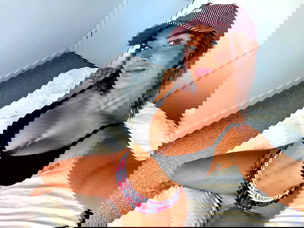 itshayleydavies itshayleydavies archive image