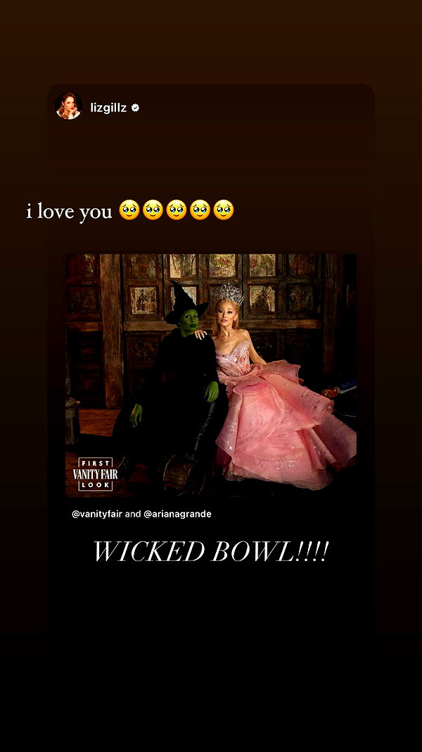 arianagrande instagram image archive image