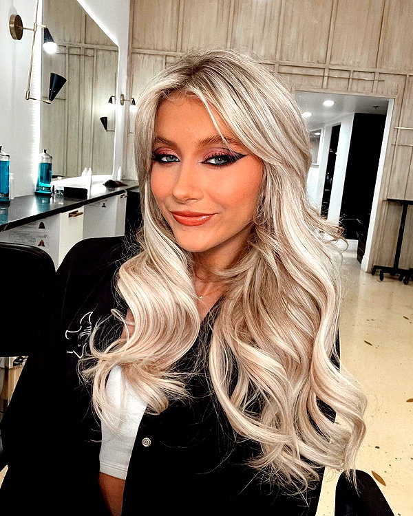 ellianawalmsley instagram image archive image