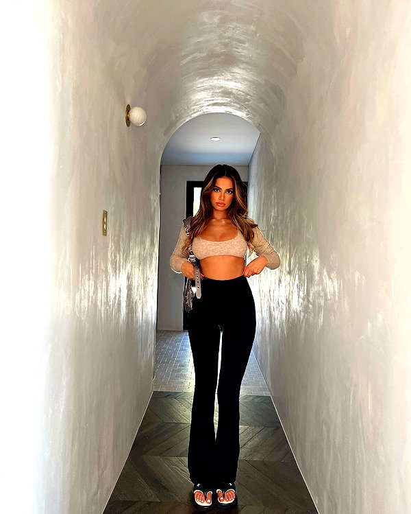 godbless_jess instagram image archive image