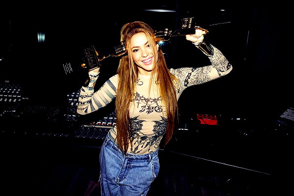 shakira instagram image archive image