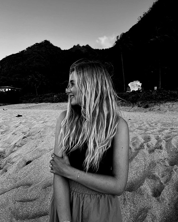 lilih instagram image archive image
