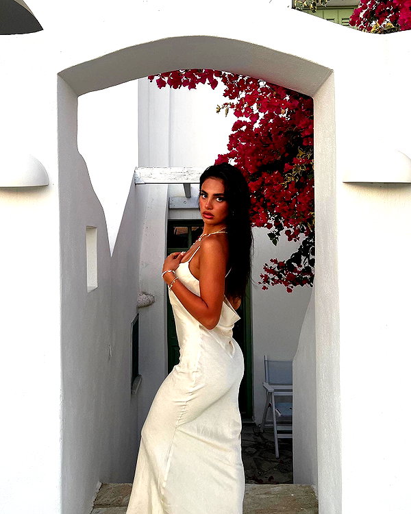 godbless_jess instagram image archive image