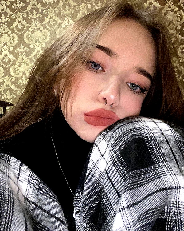 vslunz instagram image archive image