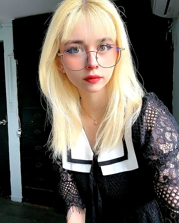 luly1980s instagram image archive image