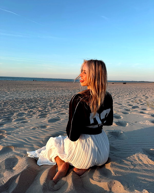 surfsterre instagram image archive image