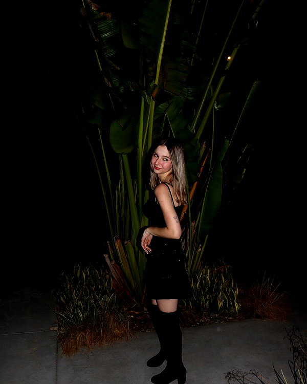 lihi.k_ instagram image archive image