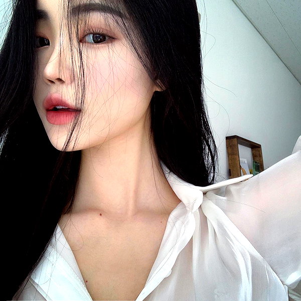 daxbin instagram image archive image