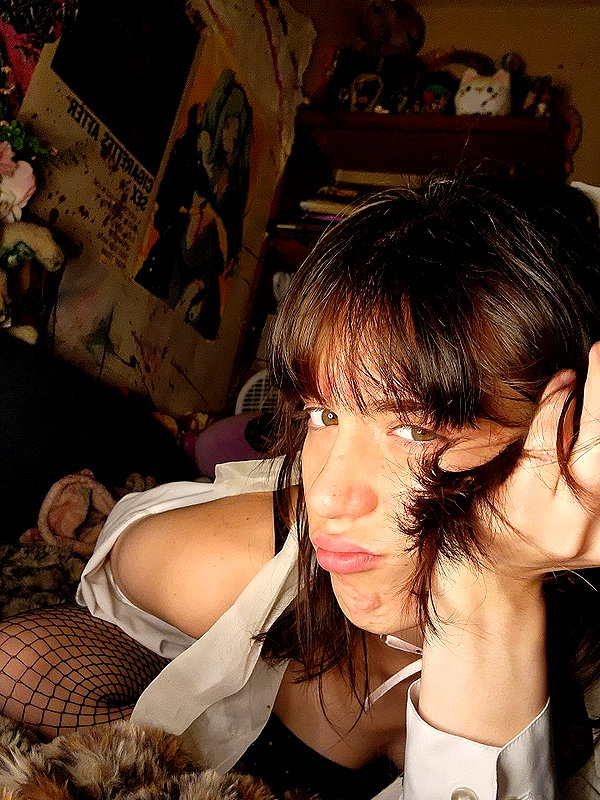 imprettydeadgirl instagram image archive image