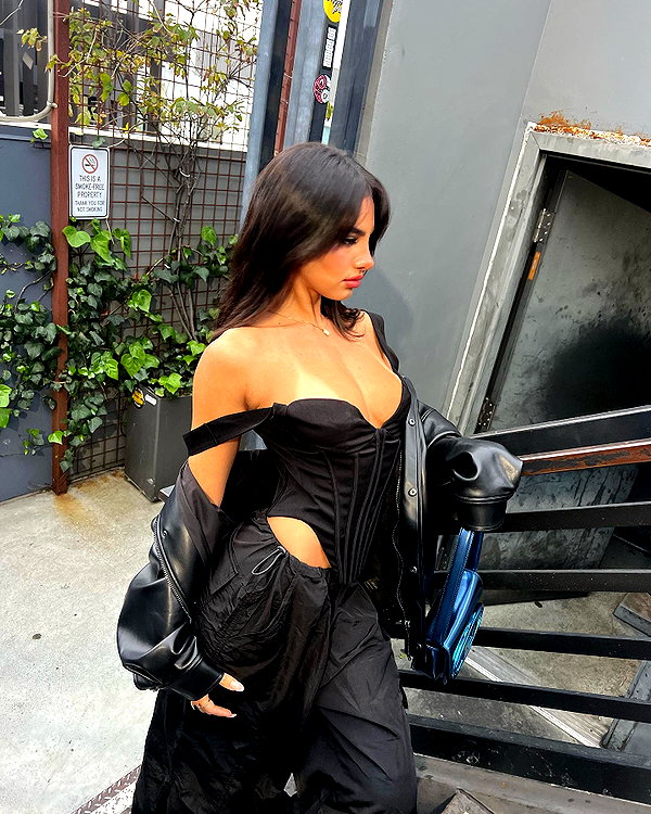 godbless_jess instagram image archive image