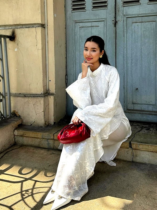 lyhythuedoxinh instagram image archive image