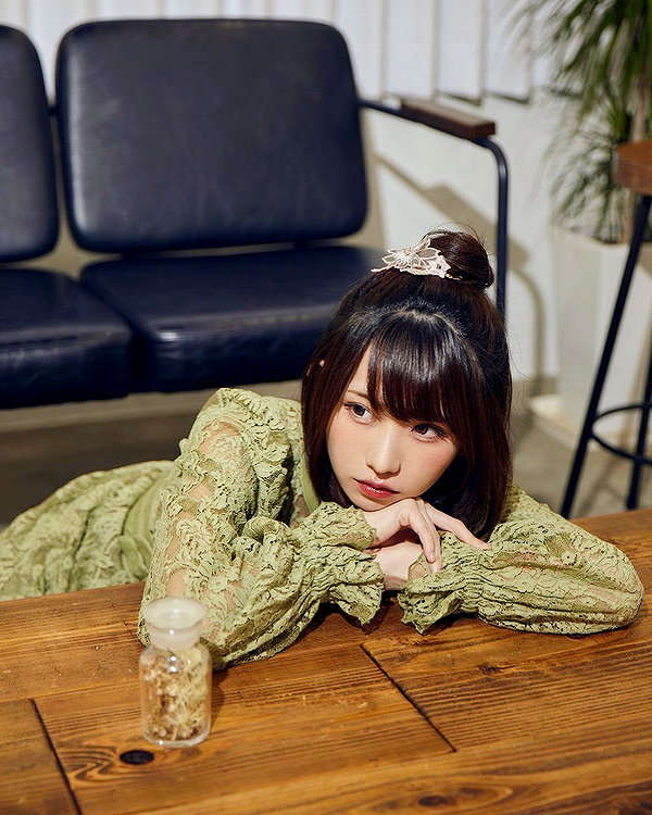 enakorin instagram image archive image
