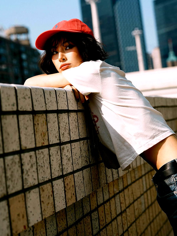 ll.lu1s instagram image archive image