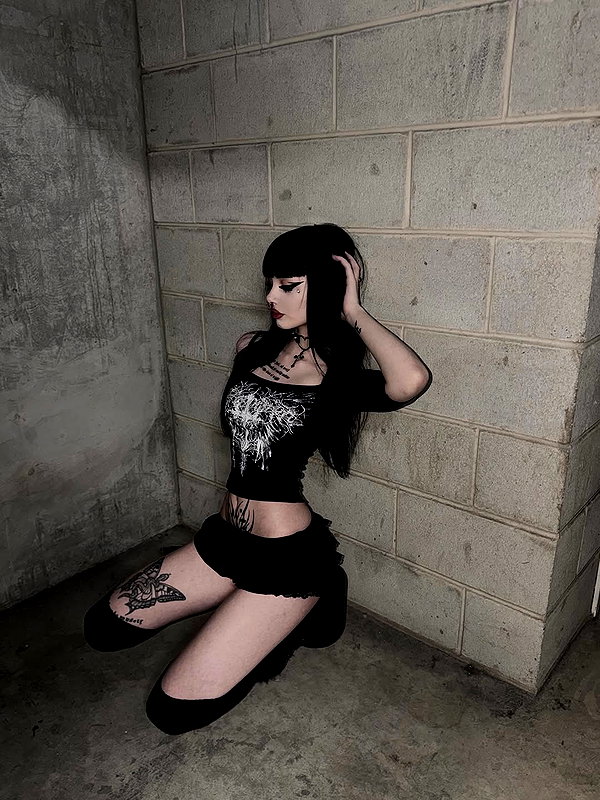 livindeadyaz instagram image archive image