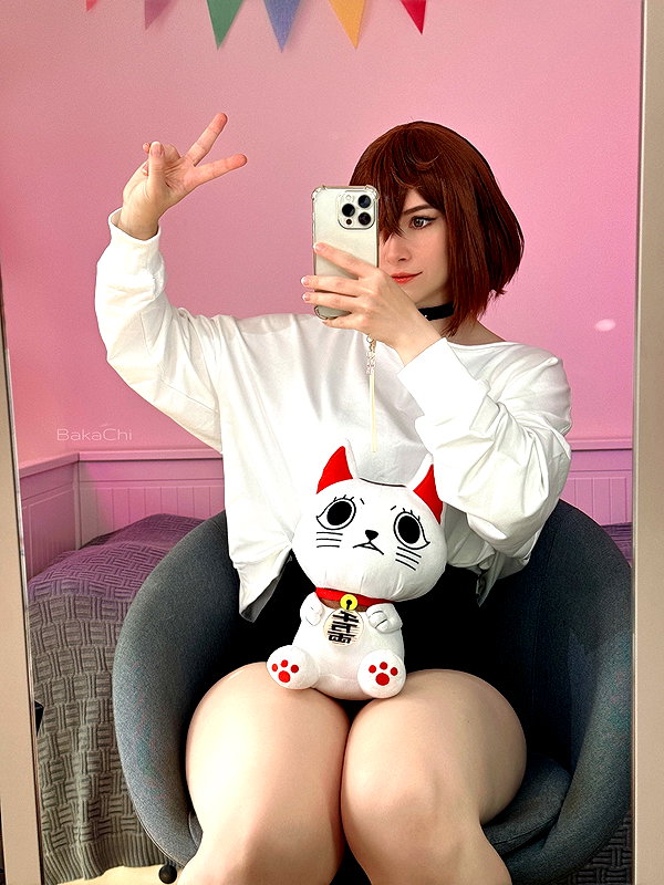 bakachi_cos instagram image archive image