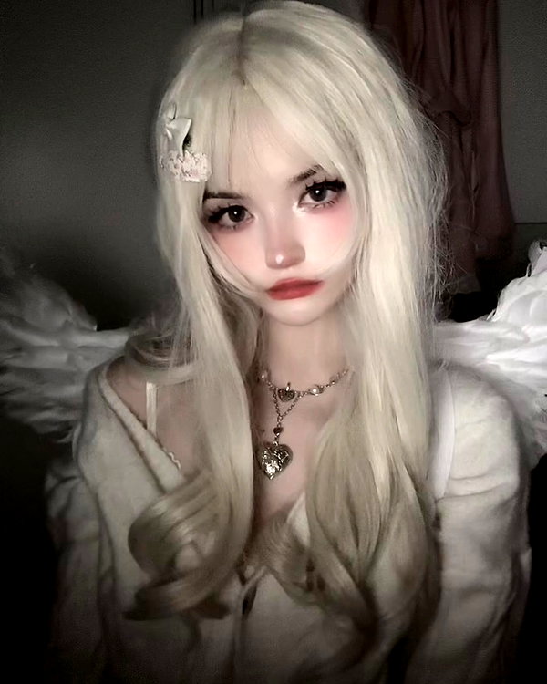 mie.llune instagram image archive image