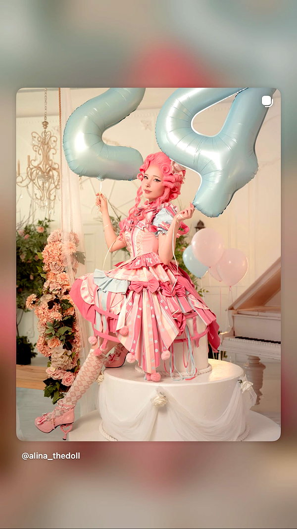 alina_thedoll instagram image archive image