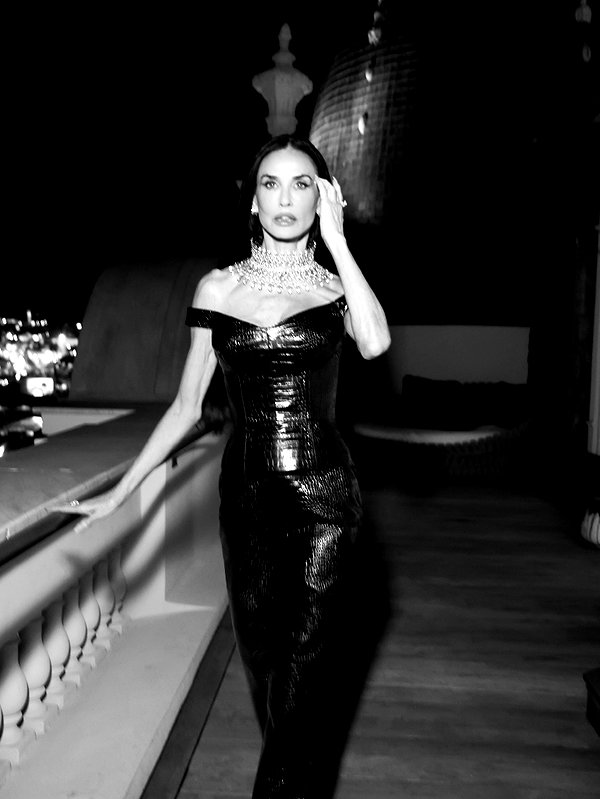 demimoore archive image