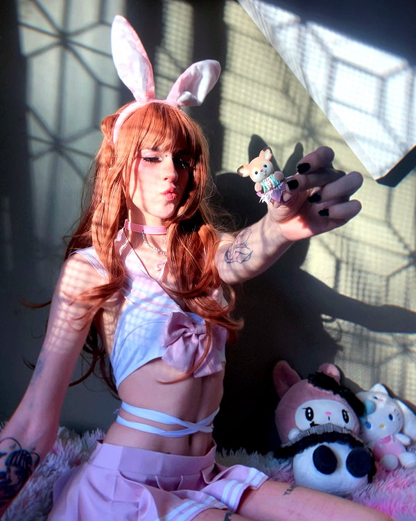 jadelaverne instagram image archive image