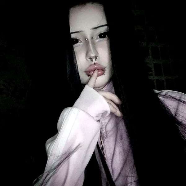 the_dark_pprincessa instagram image archive image