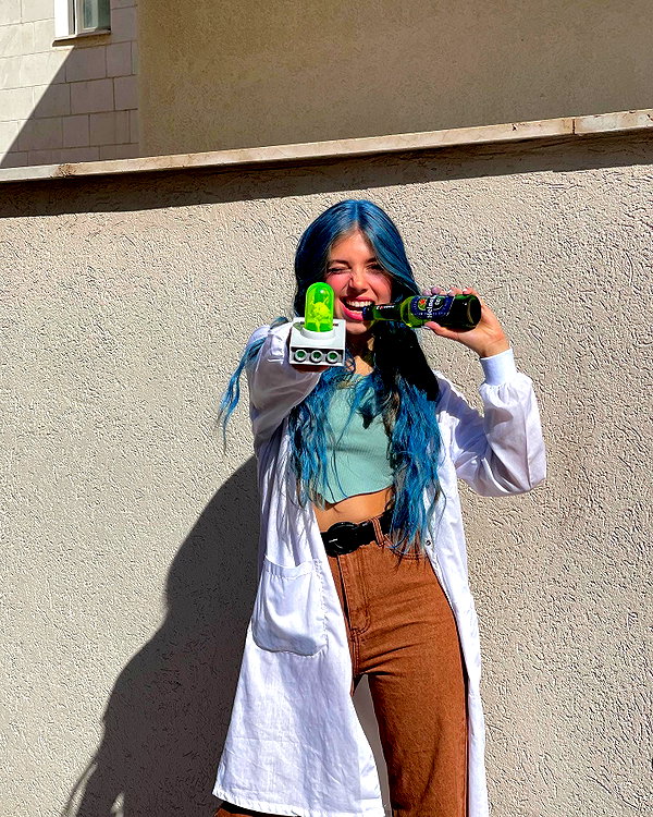 mishel_d_ instagram image archive image