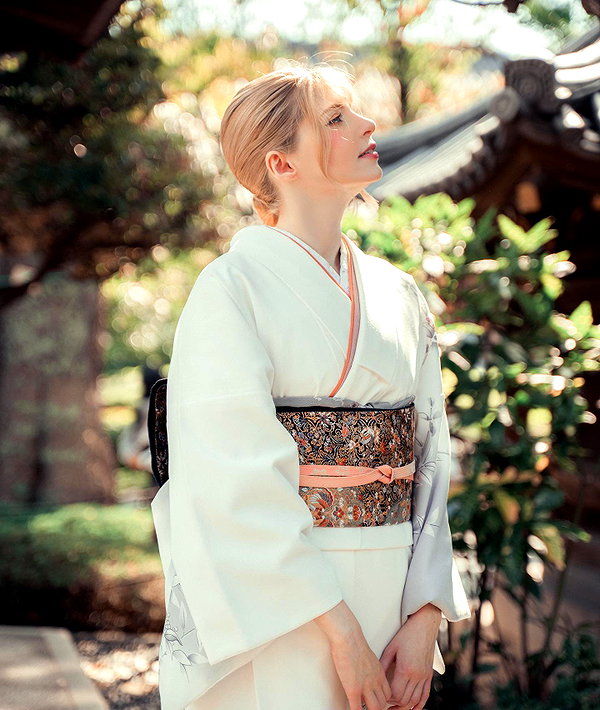 peachmilky_ instagram image archive image