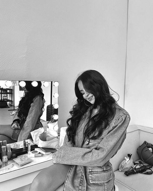 zoeliss instagram image archive image