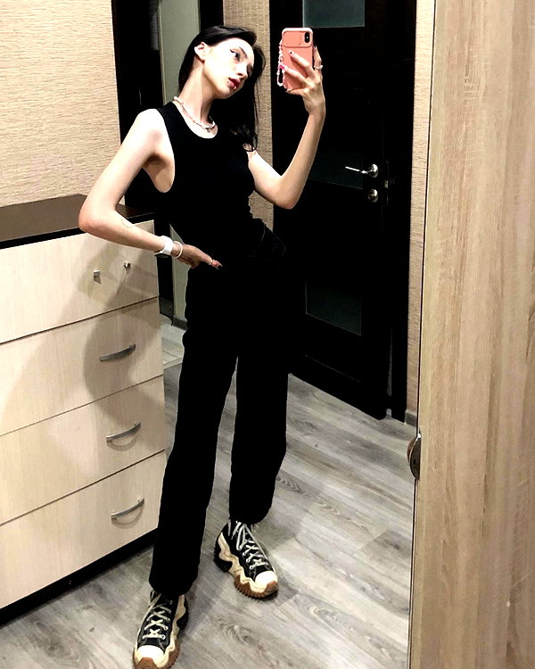 kriskaik instagram image archive image