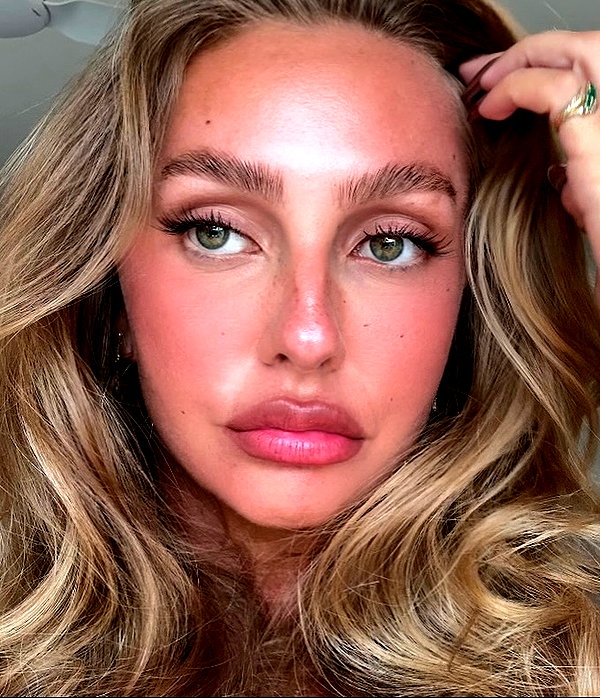 Archived image from @edenharper on Instagram