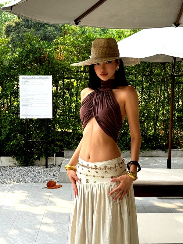 lyhythuedoxinh instagram image archive image