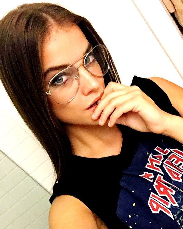 realbarbarapalvin instagram image archive image