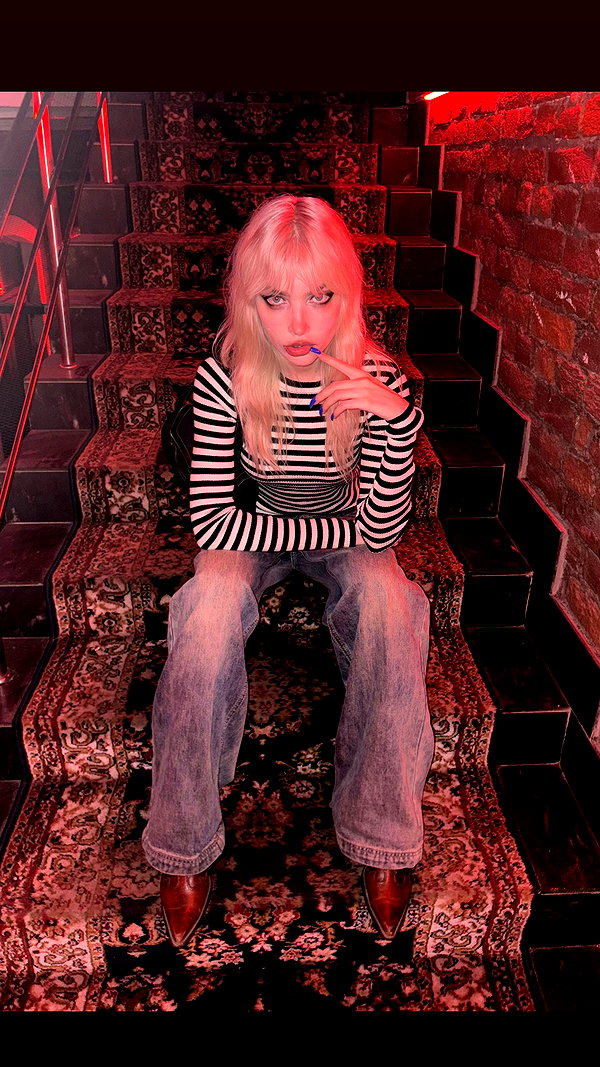 alien.hanna instagram image archive image