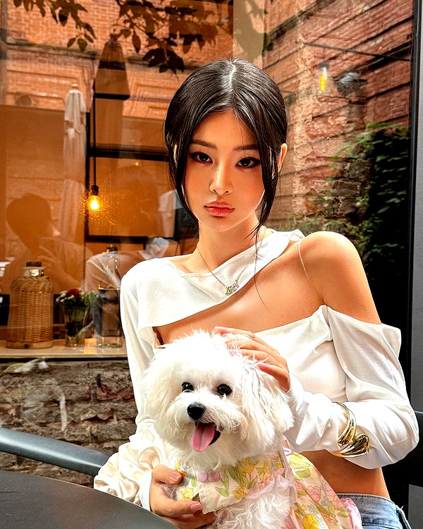 ll.lu1s instagram image archive image